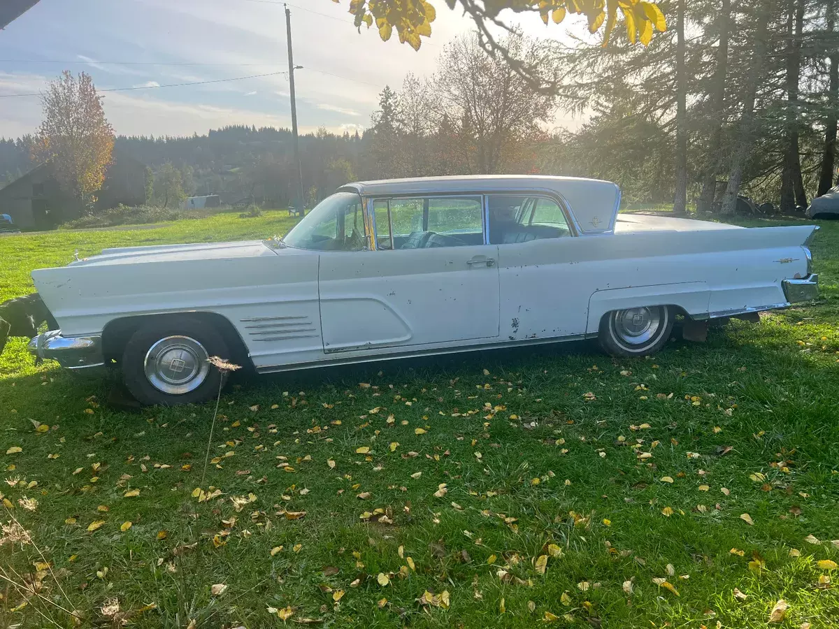 1960 Lincoln Continental