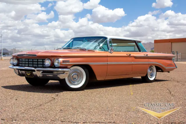 1960 Oldsmobile 98 4dr Flat Top