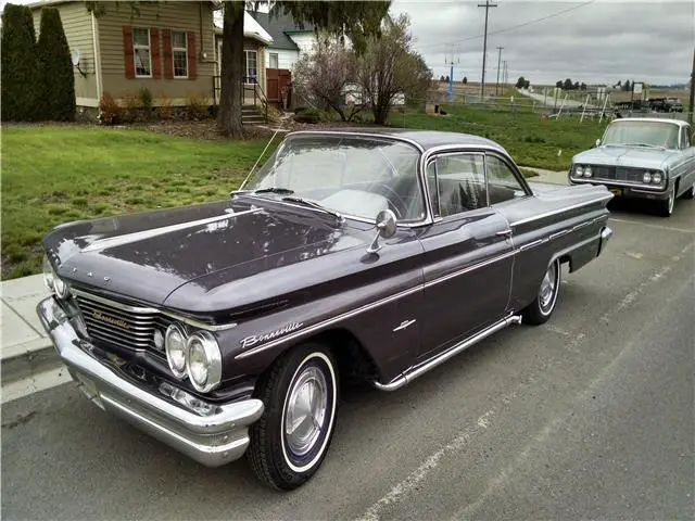 1960 Pontiac Bonneville like a bubble top