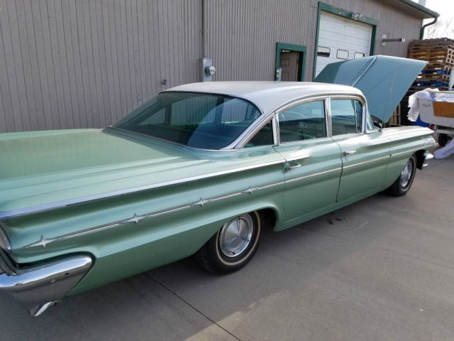 1960 Pontiac Star Chief for sale: photos, technical specifications,  description
