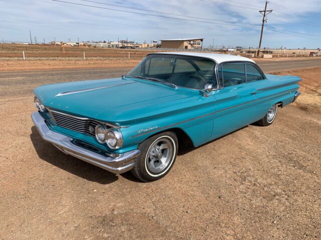 1960 Pontiac Ventura bubble top