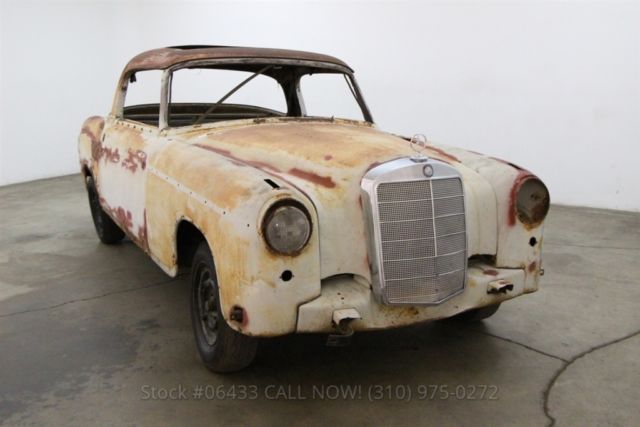 1960 Mercedes-Benz 220SE Sunroof Coupe