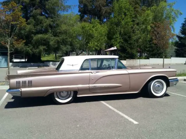 1960 Ford Thunderbird