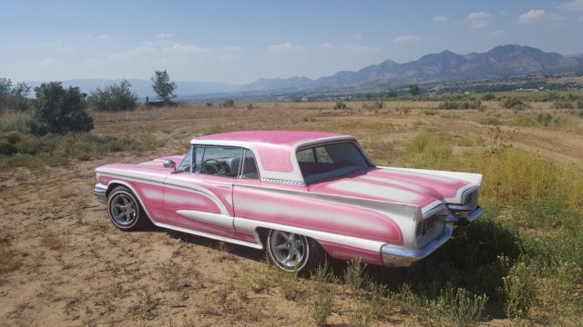 1960 Ford Thunderbird