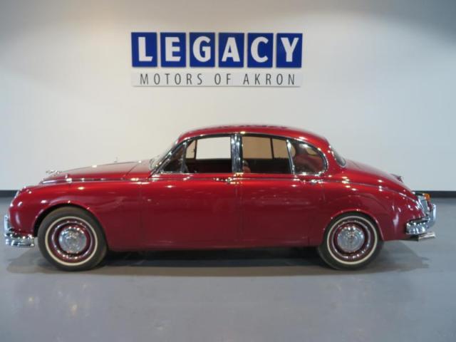 1960 Jaguar MKII --