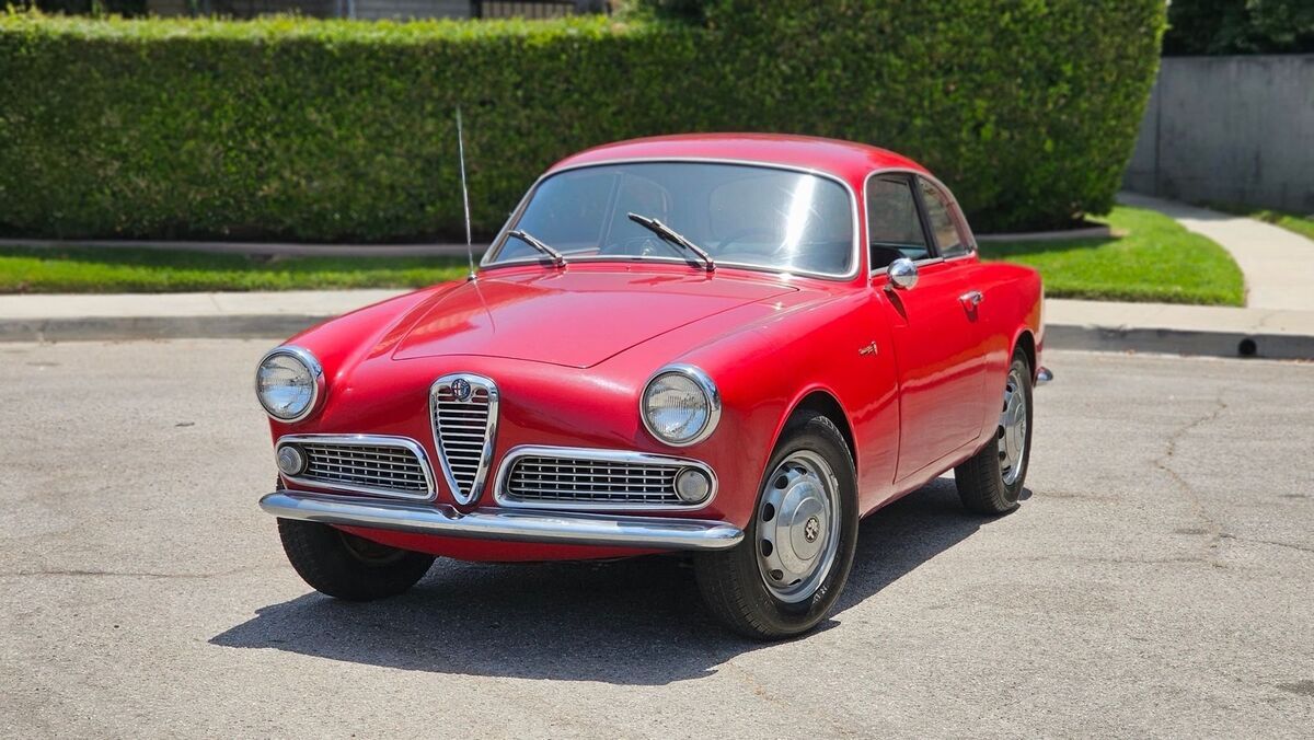 1961 Alfa Romeo Giulietta 1961 ALFA ROMEO GIULIETTA SPRINT COUPE/65K MILES