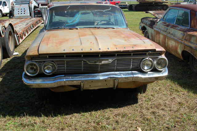 1961 Chevrolet Bel Air/150/210 Bel Air Sedan