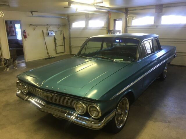 1961 Chevrolet Bel Air/150/210