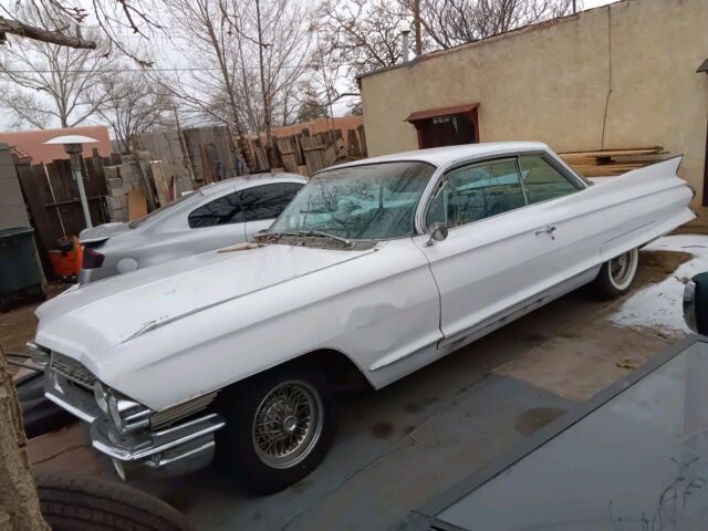 1961 Cadillac 61