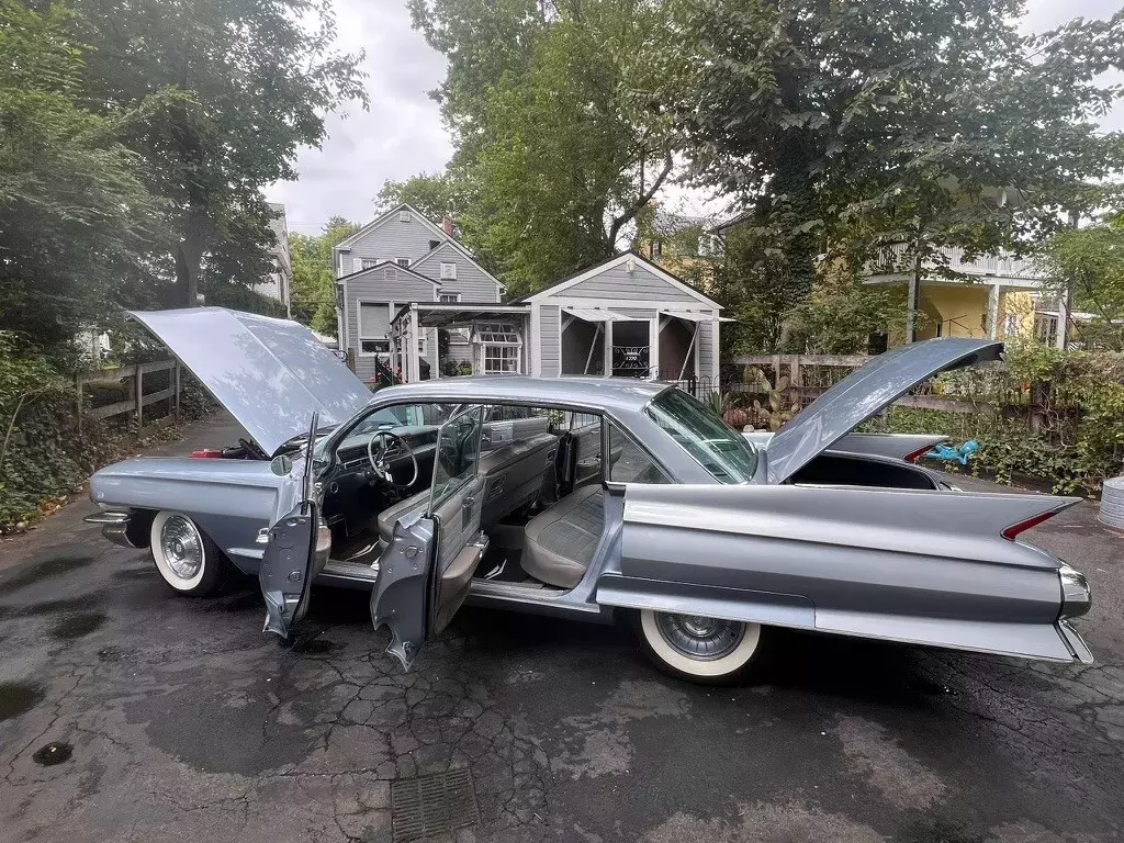 1961 Cadillac Sedan Deville