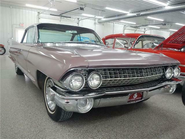1961 Cadillac SIXTY-TWO --