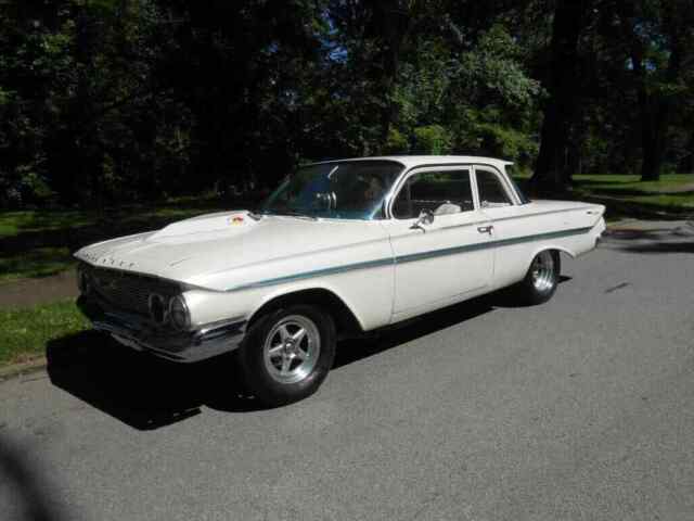 1961 Chevrolet Bel Air/150/210 --