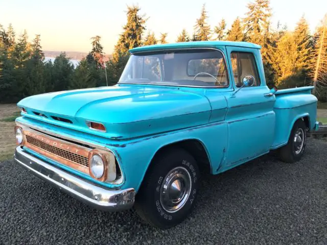 1961 Chevrolet C-10 Apache