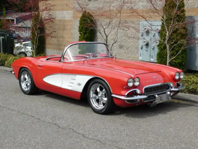 1961 Chevrolet Corvette Convertible