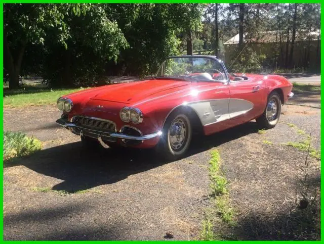 1961 Chevrolet Corvette Restored Hardtop Convertible