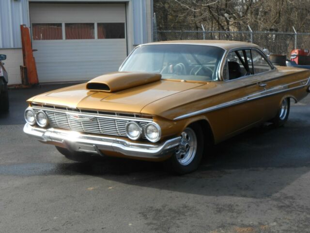 1961 Chevrolet Impala Fast