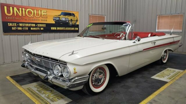 1961 Chevrolet Impala Convertible 348 Tri-power