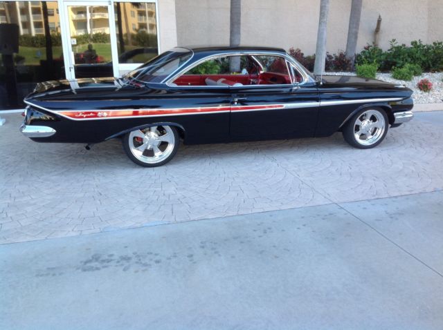 1961 Chevrolet Impala Base Hardtop 2-Door