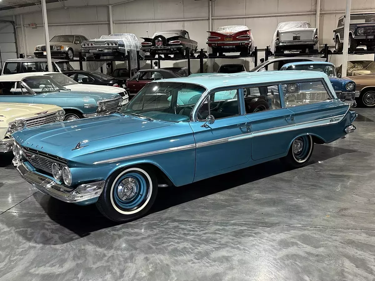 1961 Chevrolet Impala nomad