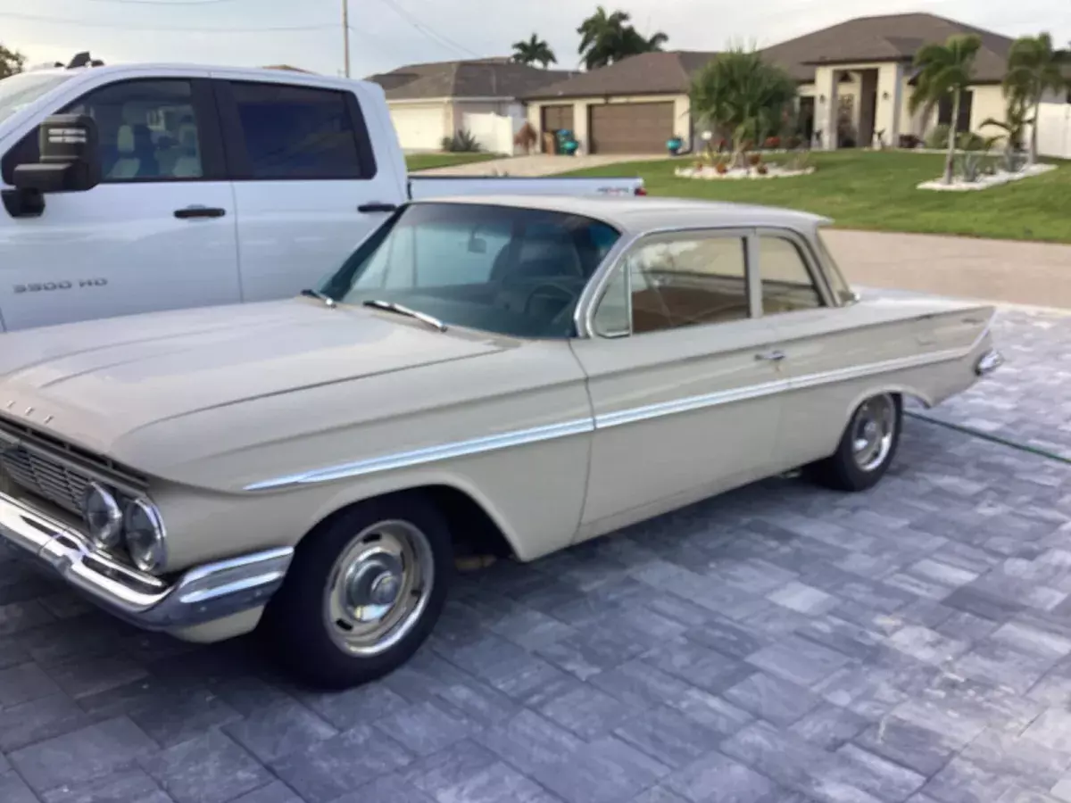 1961 Chevrolet Bel Air/150/210