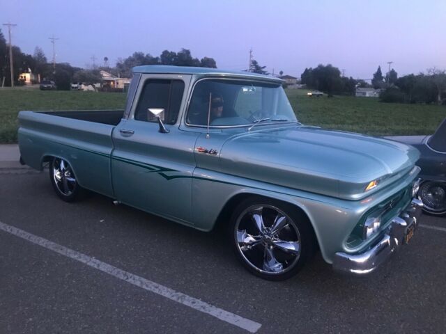 1961 Chevrolet C-10 CLASSIC