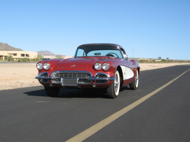 1961 Chevrolet Corvette Removable hardtop softtop