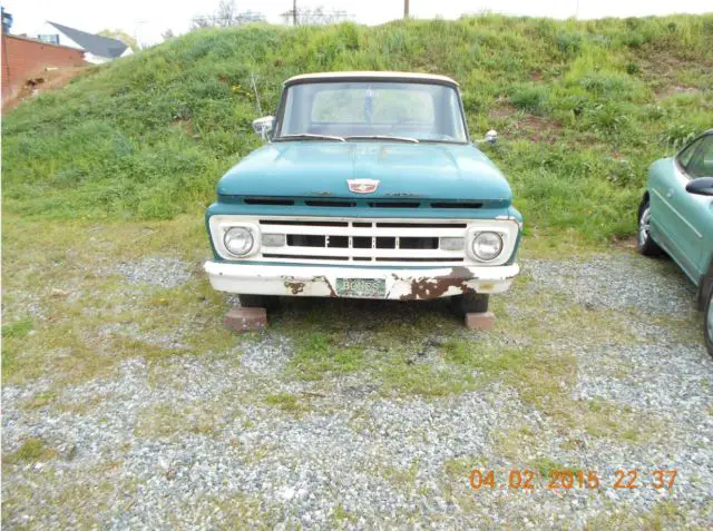 1961 Ford F-100