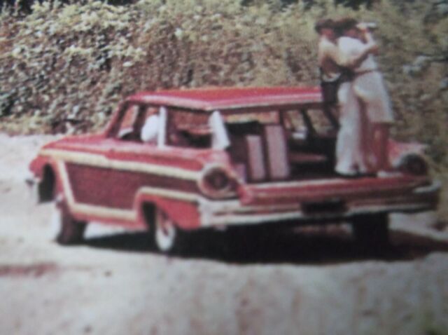 1961 Ford Galaxie WAGON