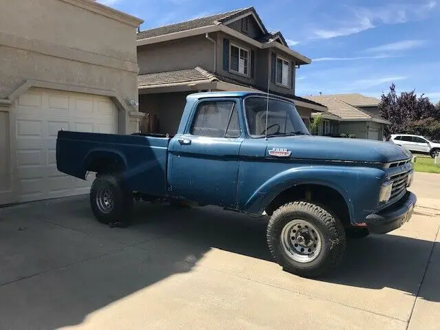 1961 Ford F-100 Fleetside