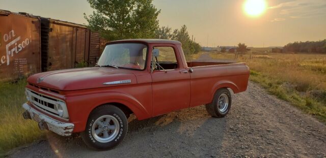 1961 Ford F-100