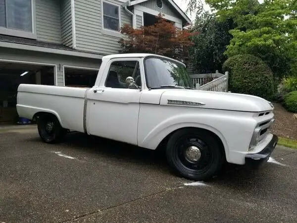 1961 Ford F-100