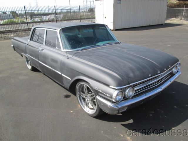 1961 Ford Fairlane 500