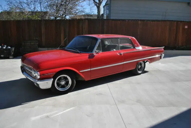 1961 Ford Galaxie Crown Victoria