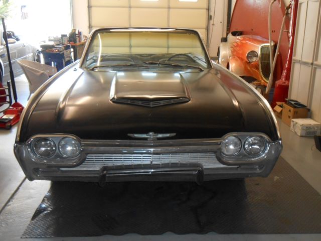 1961 Ford Thunderbird BLACK