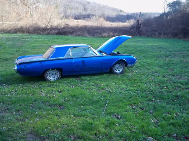 1961 Ford Thunderbird