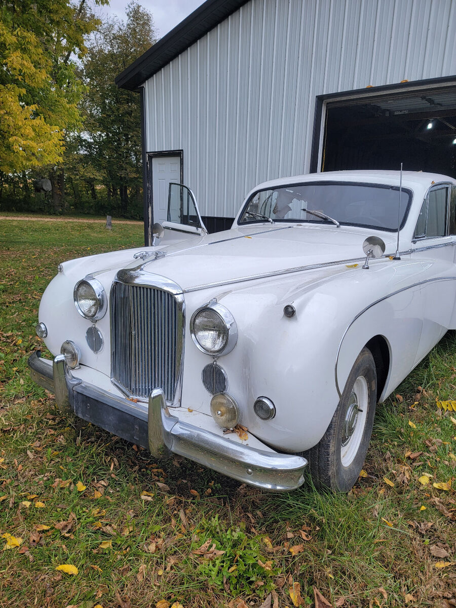 1961 Jaguar Mark IX