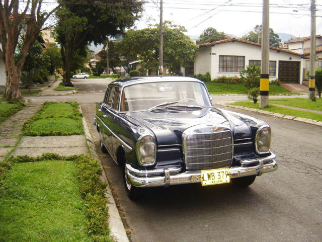 1961 Mercedes-Benz 200-Series None