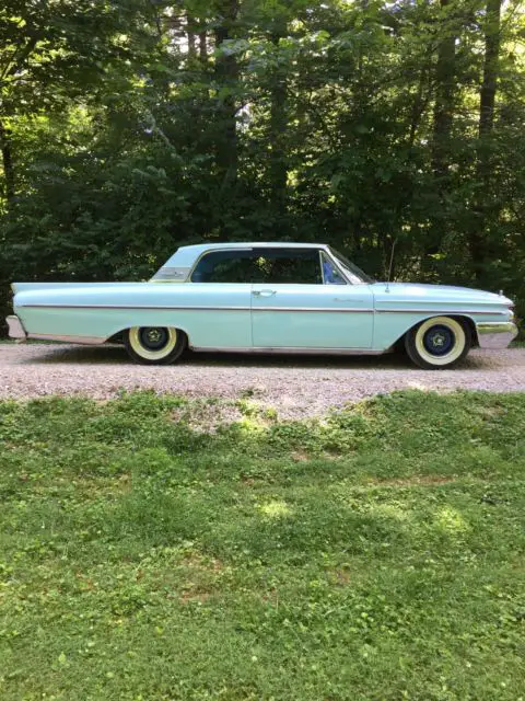 1961 Mercury Monterey