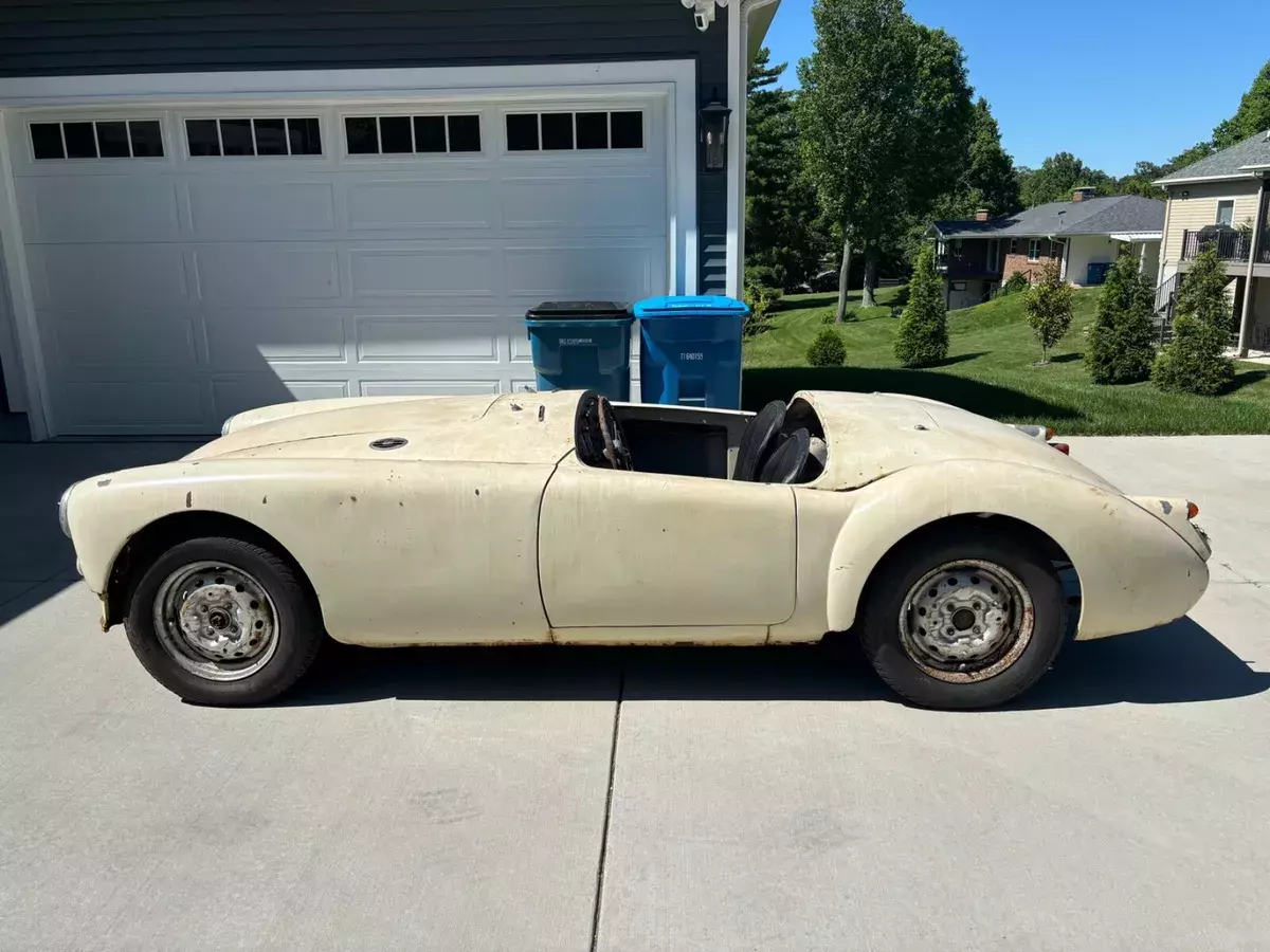 1961 MG MGA