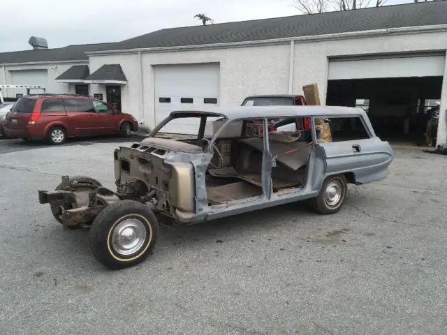 1961 Oldsmobile Eighty-Eight Fiesta Wagon