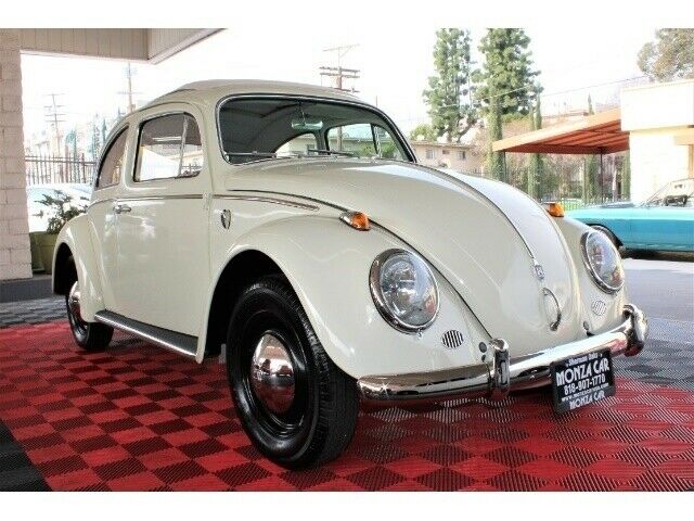 1961 Volkswagen Beetle - Classic Rag Top