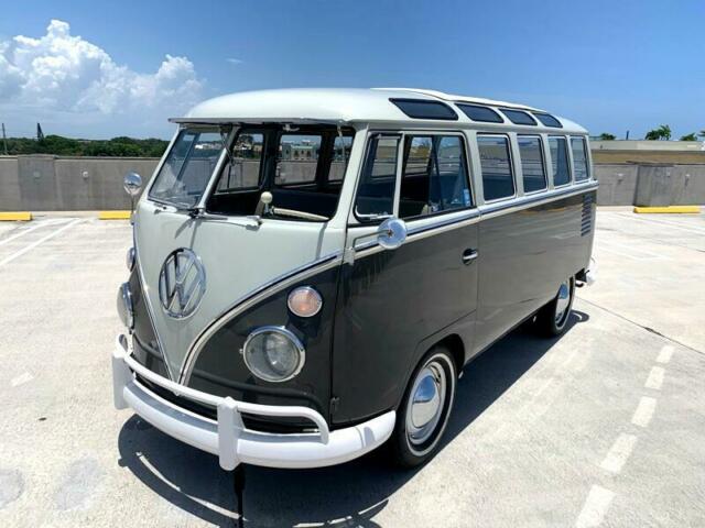 1961 Volkswagen Bus/Vanagon