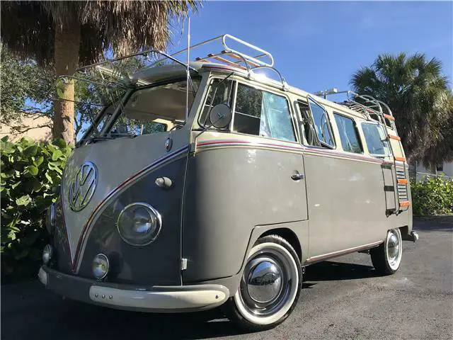 1961 Volkswagen Bus/Vanagon 11 windows