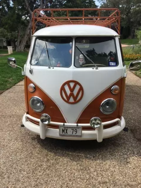 1961 Volkswagen Bus/Vanagon