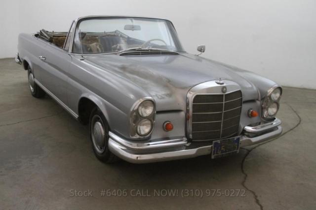 1962 Mercedes-Benz 220SE Cabriolet