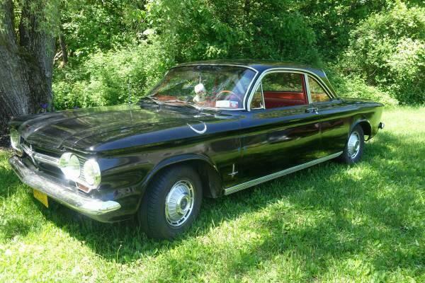 1962 Chevrolet Corvair Monza Club Coupe Series 900