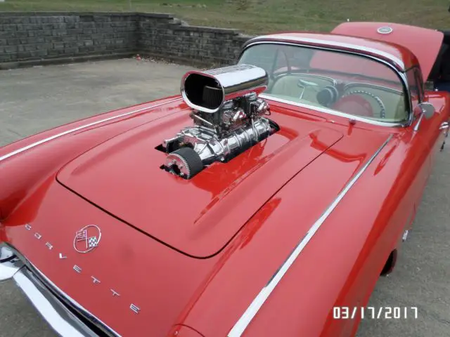 1962 Chevrolet Corvette CONVERTIBLE