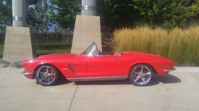 1962 Chevrolet Corvette Restomod