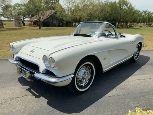 1962 Chevrolet Corvette Roadster crate 350 700-R Pwr windows