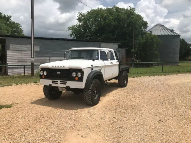 1962 Dodge Power Wagon D200